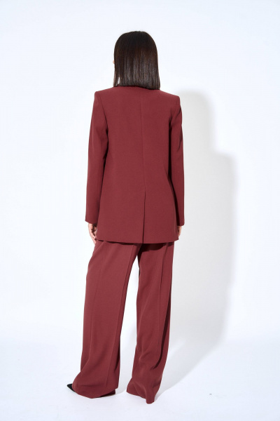 Костюмный жакет с прорезными карманами и брошью AG Green G418/4 - фото 6