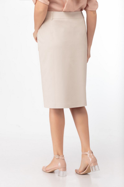 Юбка из эко-кожи прямого силуэта с накладными карманами Anelli 818 бежевый - фото 7