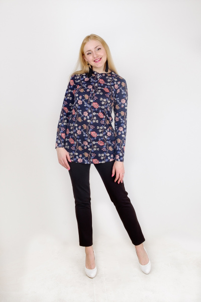 Круглогодичная туника с рукавом летучая мышь и разрезами по бокам Mita ЖМ901 синий+цветы - фото 2