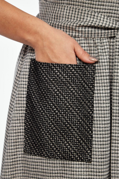 Платье демисезонное с накладными карманами и поясом Ольга Стиль С-832 беж-черный - фото 6