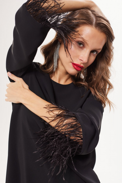 Платье с тесьмой из страусиных перьев и А-силуэтом DAVA 1201 черный - фото 4