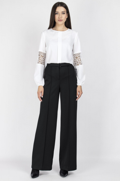 Блуза с кружевными рукавами и утонченными декоративными деталями VIZAVI 707 белый - фото 6