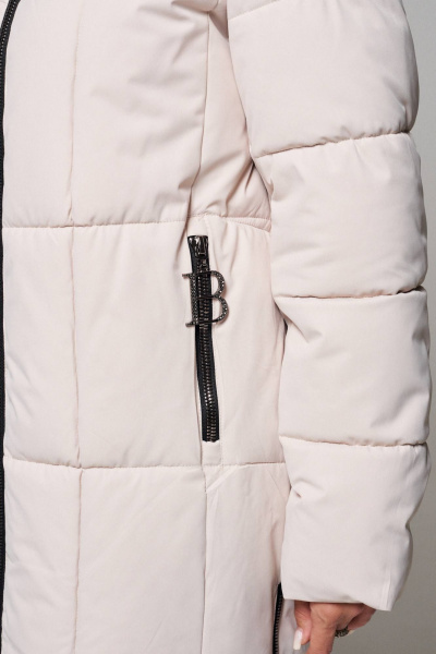 Пальто Beautiful&Free 6112 молочный - фото 9