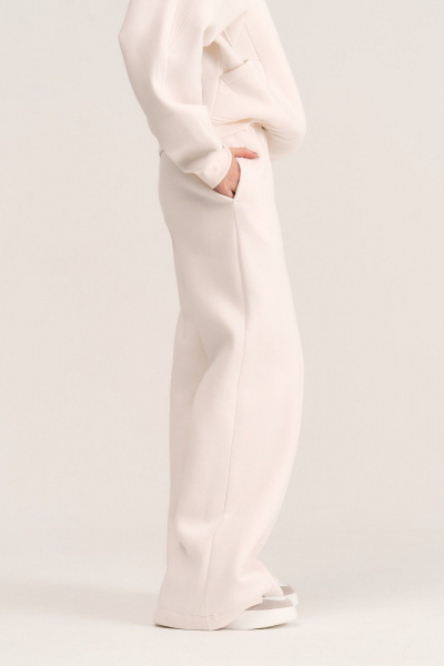 Широкие спортивные брюки из футера с подрезами и карманами MG Wear 4106 кокосовый_крем - фото 3