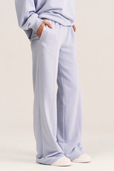 Брюки прямого кроя из трикотажа с карманами и подрезами MG Wear 4102 исландский_голубой - фото 2