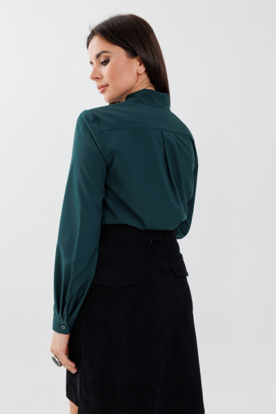 Блуза с накладными карманами из вискозы для делового стиля Anelli 812 бутылка - фото 3