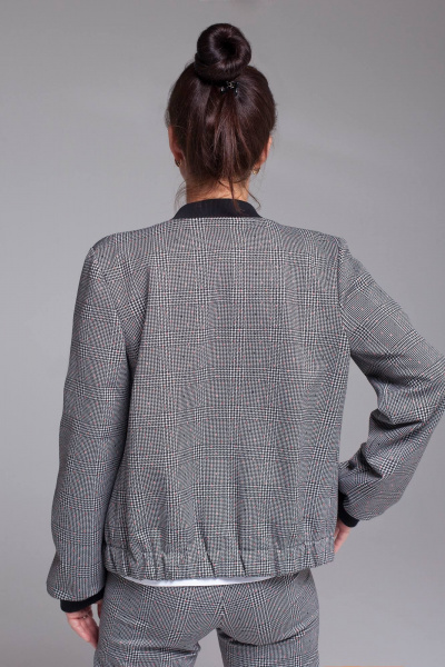 Женский бомбер на подкладке из трикотажного жаккардового полотна Legend Style G-002 черно-белый - фото 4