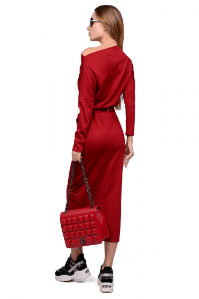 Платье оверсайз с разрезом и вырезом лодочка, в демисезон Patriciа NY14800-1 винный - фото 2