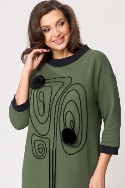Платье трикотажное с вышивкой и манжетами, на каждый день Michel chic 2153 хаки - фото 6