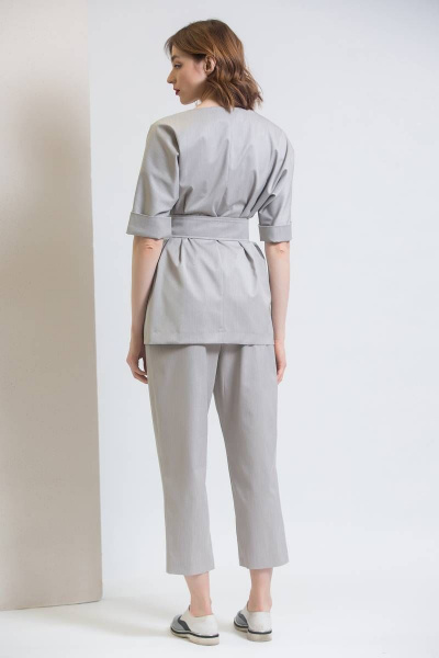 Серые укороченные зауженные брюки с поясом на резинке Ivera 683 серый - фото 2