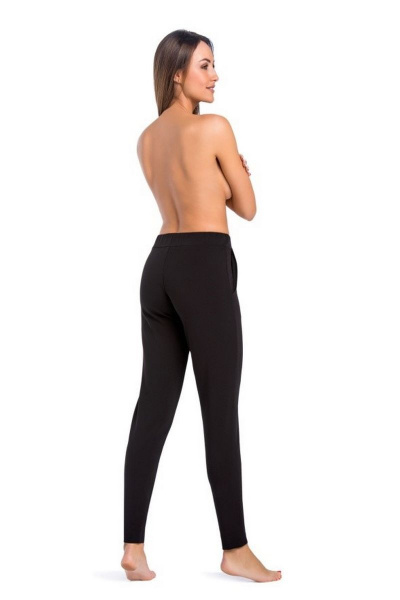 Черные зауженные брюки с наклонными карманами из трикотажа Teyli 2194/170,176 черный - фото 2