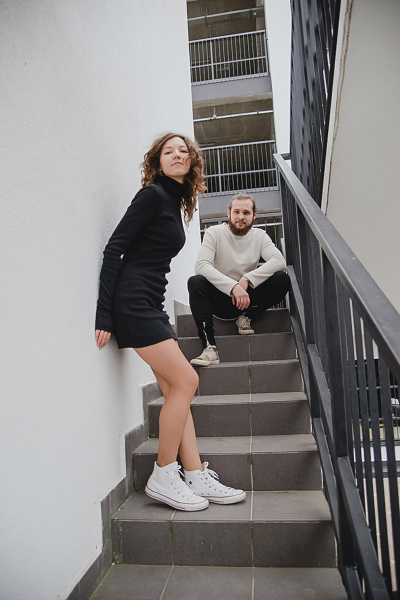 Платье с высоким воротом и удлиненным рукавом из кашкорсе Zen Wear WDR4.KS2.BLK - фото 3