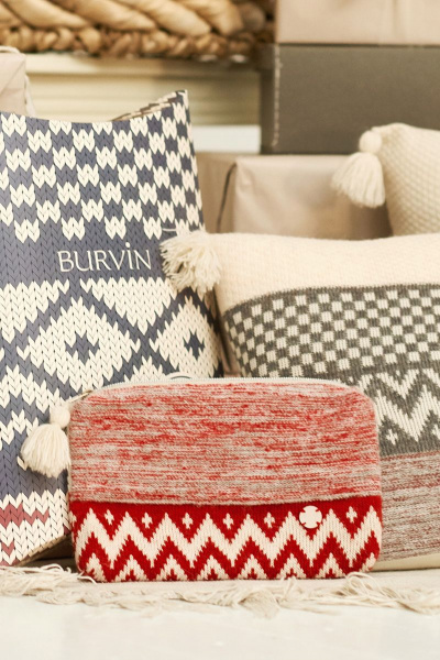 Косметичка летняя текстильная красная на каждый день BURVIN 6761-00 - фото 1