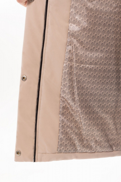 Утепленная бежевое куртка на молнии и съемным поясом Golden Valley 7137 бежевый - фото 5