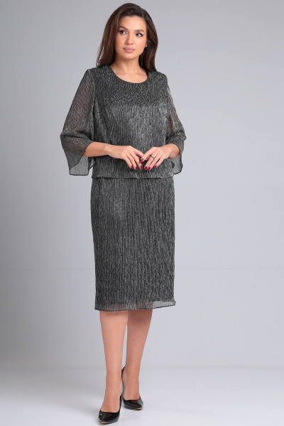 Платье на трикотажной подкладке с ярким декором и разрезом LeNata 16365 темное-серебро - фото 1