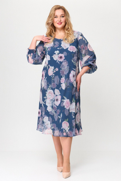 Круглогодичное воздушное платье из шифона с сборками и свободным кроем Элль-стиль 2258 джинс/принт_цветы - фото 6