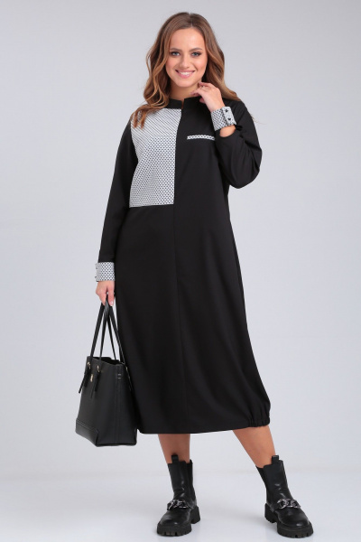 Черное бохо платье с карманами, подрезами и нашивками Angelina & Сompany 938 - фото 4