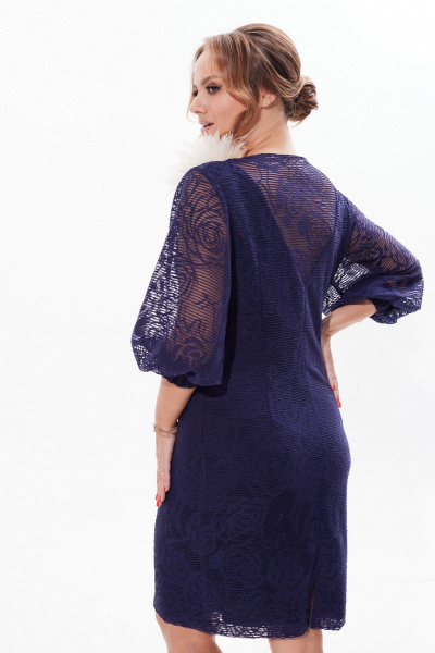 Нарядное платье из кружев и трикотажа с разрезом Condra 2412 синий - фото 9