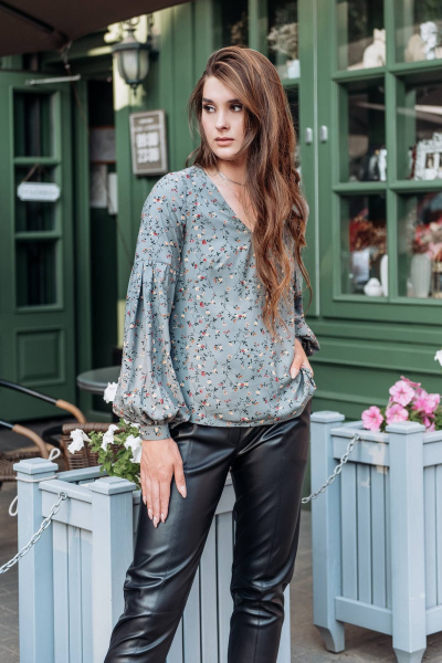 Мягкая вискозная блуза с воротом В-образным GlasiO 13018- - фото 1