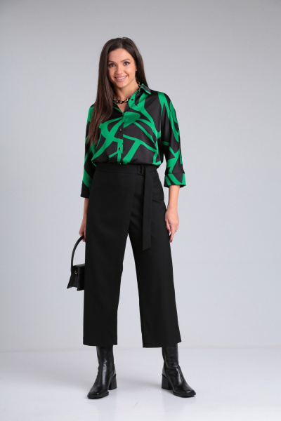 Блуза на стойке с застежкой и структурированным дизайном ALEZA 1182 - фото 1