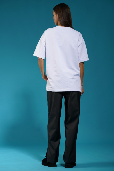 Белый удлиненный трикотажный джемпер с разрезами Kivviwear 4147.06 - фото 11