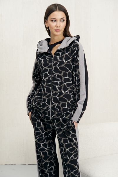 Черный спортивный костюм оверсайз с начесом и капюшоном Fantazia Mod 4686 - фото 6