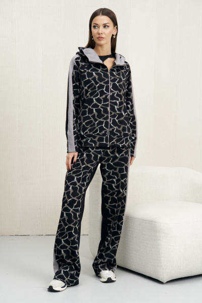 Черный спортивный костюм оверсайз с начесом и капюшоном Fantazia Mod 4686 - фото 2