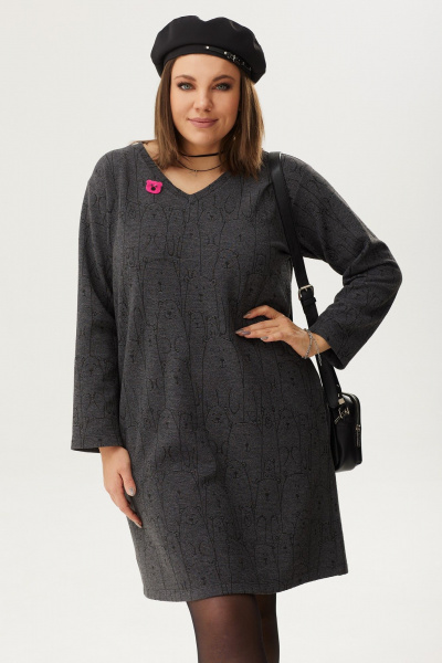 Платье А-силуэта с карманами и контрастной брошью BegiModa 1028 графит - фото 4