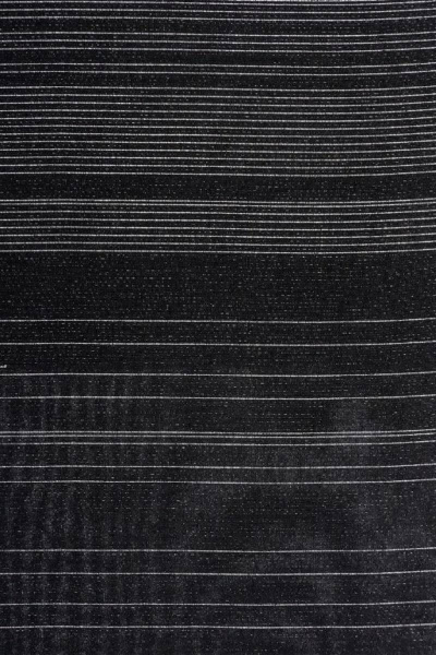 Шаль с люрексом для демисезона, черный, 100х100 TrendCorner 2-1-37-370 71 - фото 2