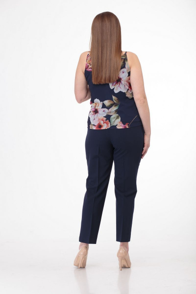 Трендовый топ с цветочным принтом на регулируемых бретелях Anelli 460 синий - фото 4