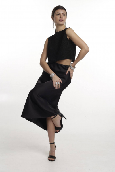 Нарядная юбка из атласа с широкой резинкой Kiwi 1013 черный - фото 2