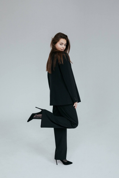 Брюки и жакет классического крой изделия из текстиля SK Brand SK7123 черный - фото 3