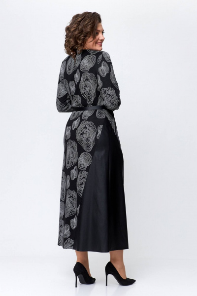 Эффектное платье из трикотажа с вставками из экокожи Koketka i K 1119 черный+белый - фото 5