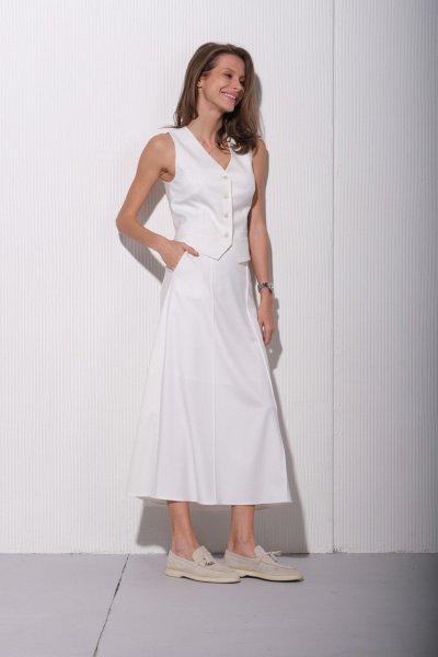 Деловой белый жилет из текстиля для гардероба Luitui R3010 молочный - фото 9