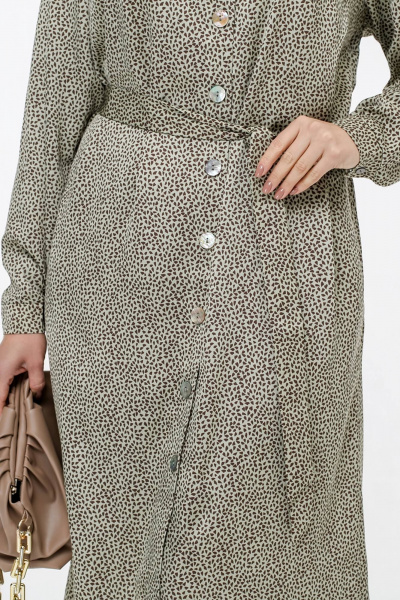 Платье с V-образным вырезом и съемным поясом из сатина La rouge 5447 олива-(сердечки) - фото 5