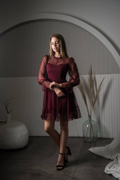 Нарядное платье из замши с сетчатым воланом и приталеной юбкой GlasiO 5893- - фото 2