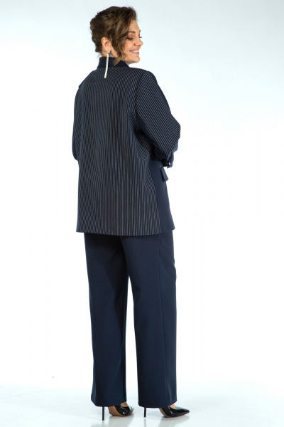 Синий жакет свободного силуэта с оборкой и карманами Alani Collection 2017 синий - фото 8