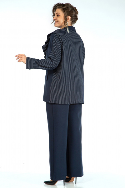 Синий жакет свободного силуэта с оборкой и карманами Alani Collection 2017 синий - фото 4