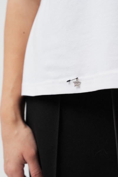 Футболка прилегающего силуэта с V-образным вырезом из хлопка GRATTO 4005 белый - фото 3