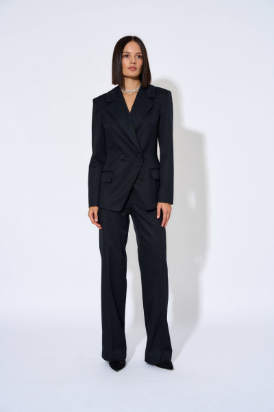 Деловой полуприлегающий жакет из костюмной ткани AG Green G496/4 черный - фото 4