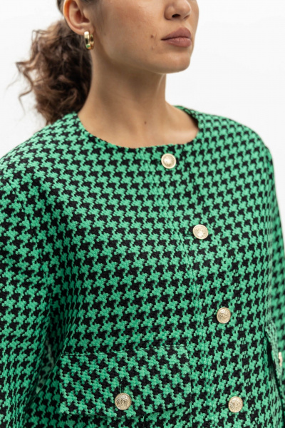 Бомбер из фактурной ткани с узором гусиной лапки EZER 1004 черно-зеленый - фото 3