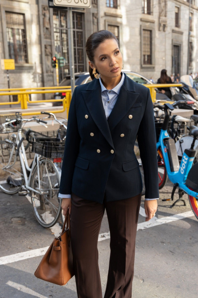 Черные оверсайз брюки из мягкой поливискозы с широким поясом EZER 1009 темно-синий - фото 9