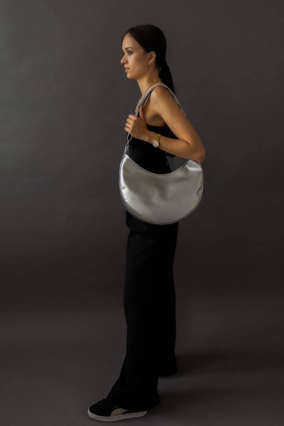 Серая кожзам сумка-месяц с карманами и регулировкой ручки MT.Style LUNA2 silver - фото 2