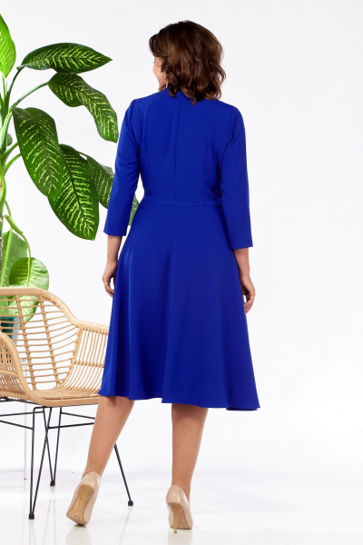 Платье на запах с отрезной талией из вискозы Pocherk 1-015 электрик - фото 15