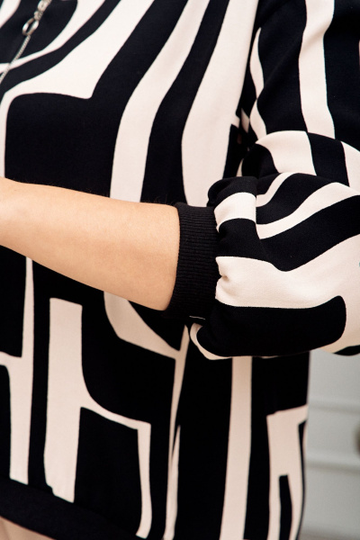 Блуза, брюки Vittoria Queen 22143 черный_светло-бежевый - фото 5