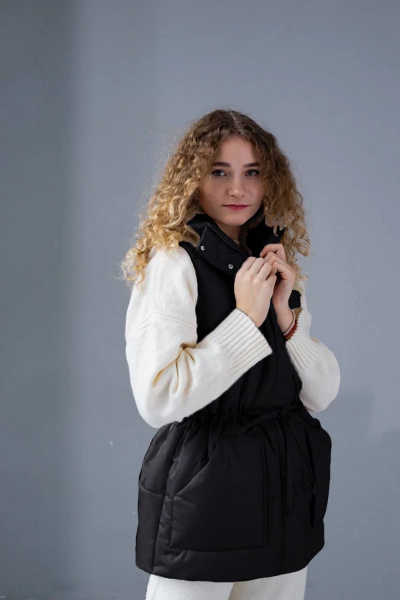 Демисезонный черный жилет с плащёвой тканью и текстилем MT.Style 174384211 - фото 2