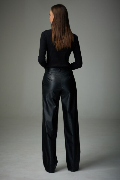 Демисезонные брюки из экокожи с застежкой и карманами N.O.W. 1336 - фото 2