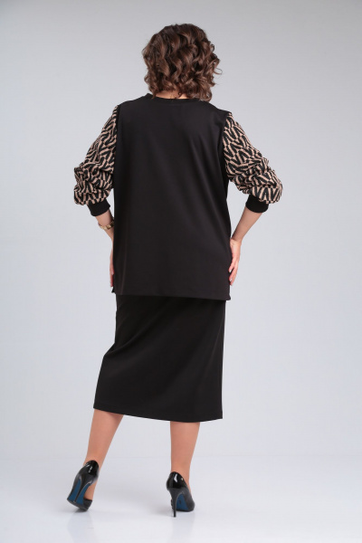 Черный свободный трикотажный джемпер с фантазийной нашивкой OVERYOU М135 какао-черный - фото 3