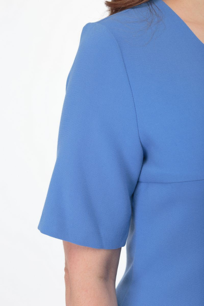 Платье небесного цвета с двубортной застежкой и карманами Anelli 333 голубой - фото 6