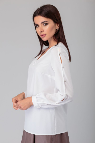 Нежная блуза из хлопка с разрезами и пуговицами Anelli 826 белый - фото 9